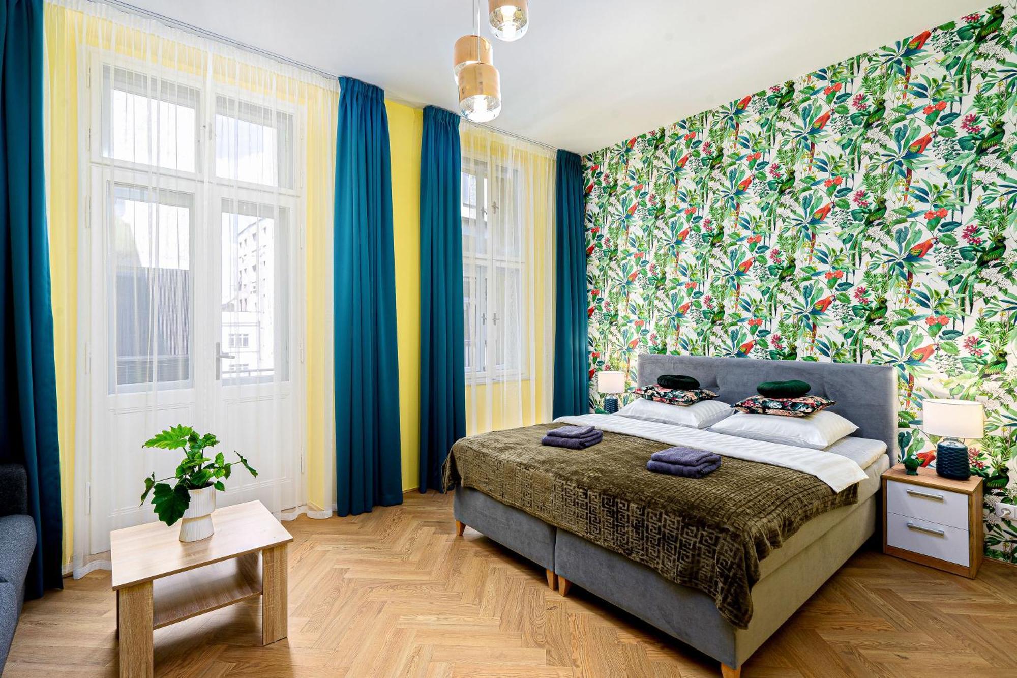 Oasis Apartments At Charles Square Prága Kültér fotó
